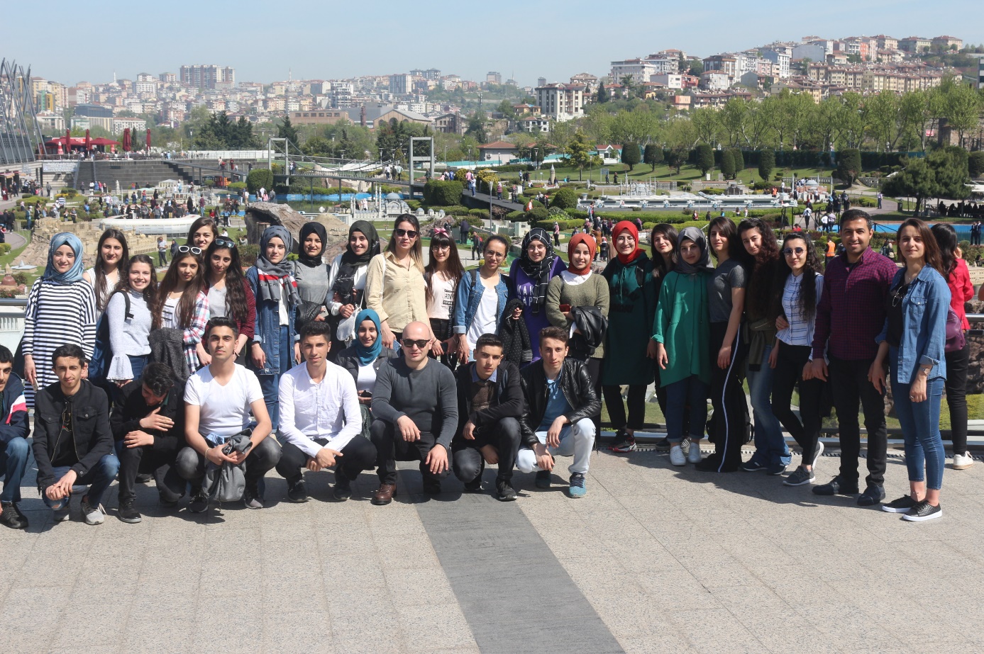 Hakkarili Öğrenciler TDP Şube Müdürlüğü personeli ile İstanbul’u Gezdi